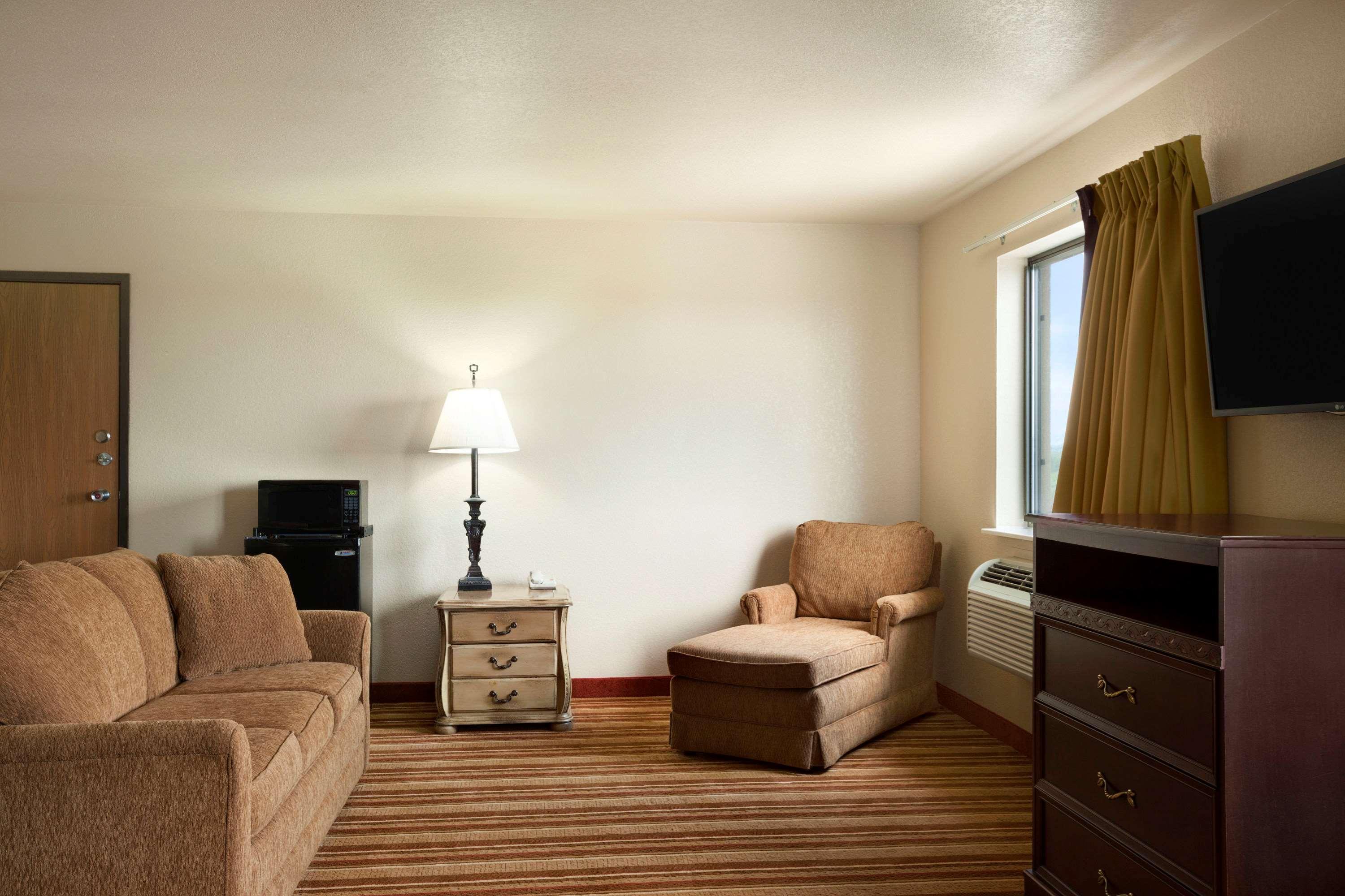 Motel Super 8 By Wyndham Macon Extérieur photo